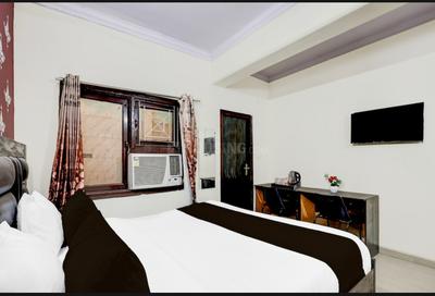 Bedroom Image of Oyo life Hotel O Nehru Nagar in Nehru Nagar, Ghaziabad