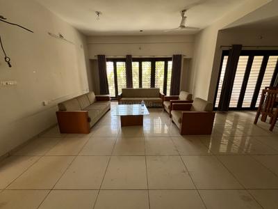 Hall Image of 2100 Sq.ft 4.5 BHK Apartment / Flat for sale in New Alkapuri Vadodara for Rs. 12000000
