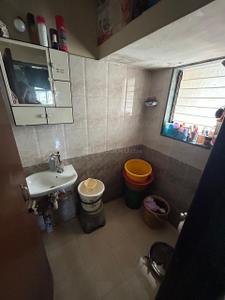 Bathroom Image of 418 Sq.ft 1 BHK Apartment / Flat for sale in Chembur Mumbai for Rs. 11500000