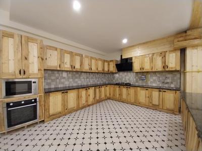 Kitchen Image of 3500 Sq.ft 4 BHK Builder Floor for rent in Sector 105 Noida for Rs. 130000