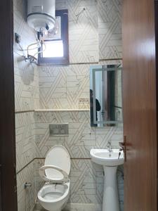 Bedroom One Image of 650 Sq.ft 2 BHK Builder Floor for rent in Ashok Nagar New Delhi for Rs. 34000