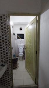 Bathroom Image of 815 Sq.ft 2 BHK Apartment / Flat for sale in Agarpara Kolkata for Rs. 3400000
