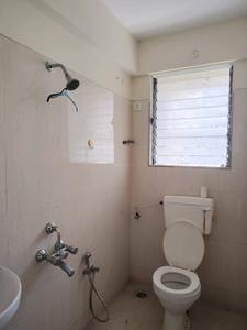 Common Bathroom Image of 705 Sq.ft 1 BHK Apartment / Flat for rent in JVM Shubham, Kasarvadavali Thane for Rs. 20003
