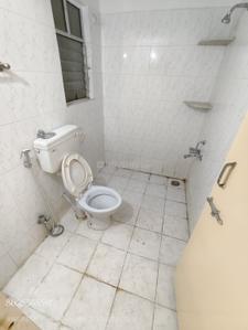 Bathroom Image of 1050 Sq.ft 2 BHK Apartment / Flat for rent in KUL Kubera Gulshan, Aundh Pune for Rs. 34000