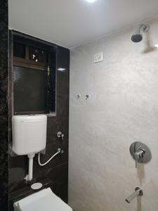 Common Bathroom Image of 1090 Sq.ft 2 BHK Apartment / Flat for sale in Hiranandani Eagleridge, Hiranandani Estate Thane for Rs. 19500000