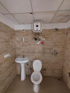 Image of 1229 Sq.ft 2 BHK Apartment / Flat for rent in Strategic Royal Court, Noida Extension, Greater Noida for Rs. 22000