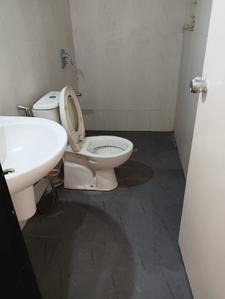 Bathroom Image of 1100 Sq.ft 2 BHK Apartment / Flat for rent in JKG Purvarang, Wagholi Pune for Rs. 21000