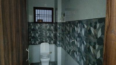 Image of 950 Sq.ft 3 BHK Builder Floor for sale in Laxmi Nagar, New Delhi for Rs. 8500000