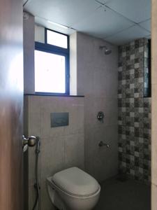 Common Bathroom Image of 1078 Sq.ft 3 BHK Apartment / Flat for sale in Shapoorji Pallonji Vanaha, Bavdhan Pune for Rs. 13000000