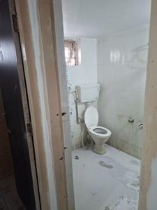 Bathroom Image of 1100 Sq.ft 2 BHK Independent House for rent in Trimurti Nagar Nagpur for Rs. 25000