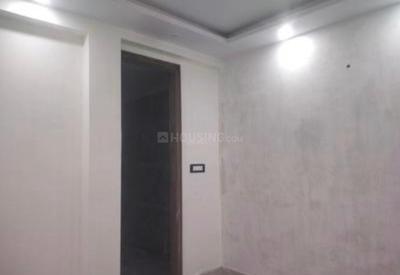 Bedroom Image of 950 Sq.ft 3 BHK Builder Floor for rent in Govindpuri New Delhi for Rs. 22000