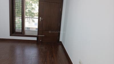 Bedroom Image of 3000 Sq.ft 4 BHK Builder Floor for sale in Geetanjali Enclave New Delhi for Rs. 100000000
