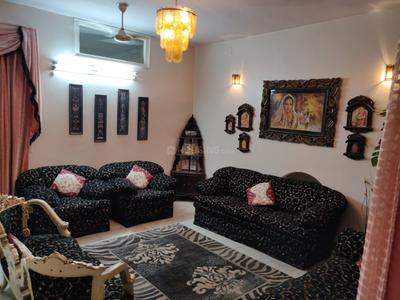 Hall Image of 900 Sq.ft 2 BHK Builder Floor for rent in Lajpat Nagar New Delhi for Rs. 40000