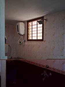 Bathroom Image of 800 Sq.ft 2 BHK Apartment / Flat for sale in Kumananchavadi Chennai for Rs. 7500000