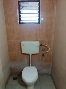 Bathroom Image of 700 Sq.ft 2 BHK Apartment / Flat for rent in Nehru Nagar Solapur for Rs. 13000