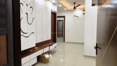 Living Room Image of 850 Sq.ft 2 BHK Apartment / Flat for sale in Indirapuram Ghaziabad for Rs. 6500000