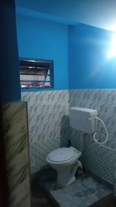 Bathroom Image of 580 Sq.ft 1.5 BHK Apartment / Flat for sale in Dum Dum Kolkata for Rs. 1800000