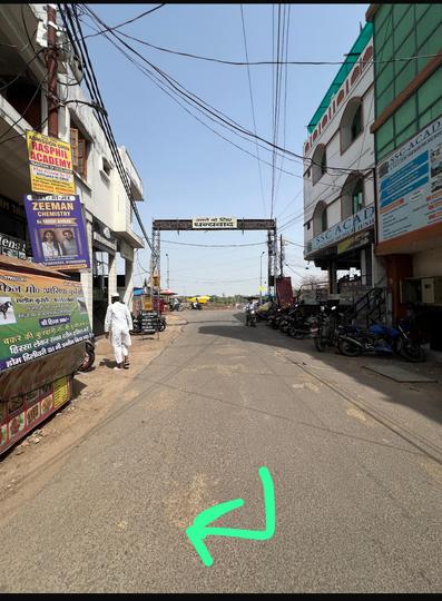 Railway Colony, Charbagh Main Image 1