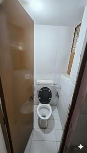 Bathroom Image of 484 Sq.ft 1 BHK Apartment / Flat for sale in Paradise Apartments, Sector 18 Rohini New Delhi for Rs. 5500000