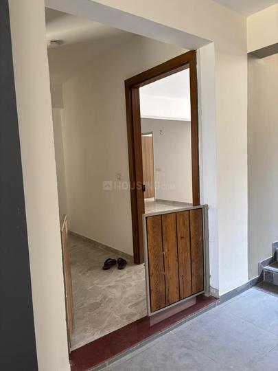 TC REAL ESTATE Bedroom 1
