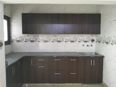 Kitchen Image of 850 Sq.ft 2 BHK Builder Floor for rent in Shalimar Bagh New Delhi for Rs. 18000