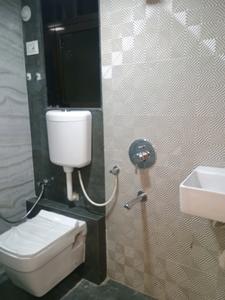 Common Bathroom Image of 900 Sq.ft 2 BHK Apartment / Flat for rent in Rai Aaragya, Kalyan East Kalyan for Rs. 15000