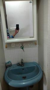 Bathroom Image of 720 Sq.ft 2 BHK Builder Floor for rent in Khamla Nagpur for Rs. 20000