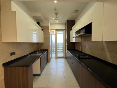 Kitchen Image of 2200 Sq.ft 4 BHK Builder Floor for rent in Vatika India Next, Sector 82 Gurgaon for Rs. 47500