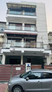 Image of 1725 Sq.ft 3 BHK Builder Floor for sale in Hauz Khas, New Delhi for Rs. 52500000