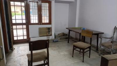 Bedroom Image of 1800 Sq.ft 3 BHK Apartment / Flat for rent in Butler Colony Lucknow for Rs. 35000