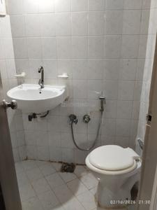 Bathroom Image of 2018 Sq.ft 3.5 BHK Apartment / Flat for rent in Labh Spring Valley, Ambawadi Ahmedabad for Rs. 36500