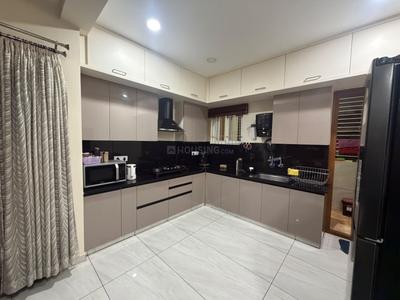 Kitchen Image of 1900 Sq.ft 3 BHK Apartment / Flat for rent in Banaswadi Bengaluru for Rs. 75000