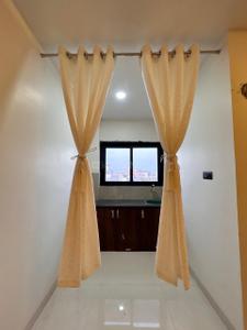 Kitchen Image of 1500 Sq.ft 1 RK Apartment / Flat for rent in Scheme No 114 Indore for Rs. 13000
