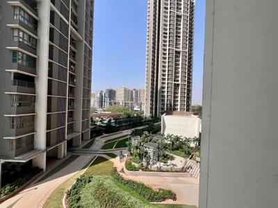 Balcony Image of 650 Sq.ft 1.5 BHK Apartment / Flat for sale in Kalpataru Paramount, Thane West Thane for Rs. 12700000