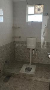 Bathroom Image of 1800 Sq.ft 3 BHK Apartment / Flat for rent in NK Oak Forest, Argora Ranchi for Rs. 27000