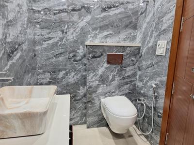 Bathroom Image of 1450 Sq.ft 3 BHK Builder Floor for sale in Janakpuri New Delhi for Rs. 21000000