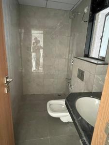 Bathroom Image of 970 Sq.ft 2 BHK Apartment / Flat for sale in Godrej Urban Park, Powai Mumbai for Rs. 22200000