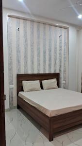 Bedroom Image of 1000 Sq.ft 2 BHK Builder Floor for rent in Sector Xu 1 Greater Noida for Rs. 20000