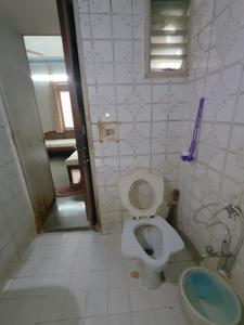 Bathroom Image of 2250 Sq.ft 4 BHK Villa for sale in Satellite Ahmedabad for Rs. 31100000