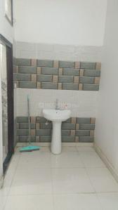 Bathroom Image of 1310 Sq.ft 3 BHK Independent House for rent in Mahanagar Lucknow for Rs. 12000