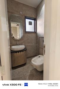 Bathroom Image of 2700 Sq.ft 4 BHK Builder Floor for sale in Paschim Vihar New Delhi for Rs. 56000000
