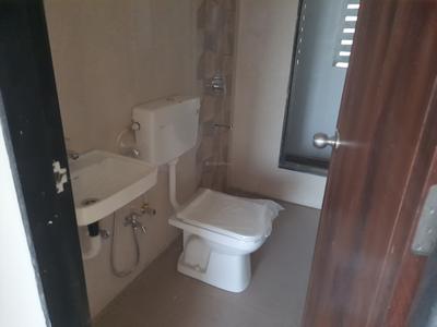 Image of 800 Sq.ft 2 BHK Apartment / Flat for rent in Vashi, Navi Mumbai for Rs. 50000