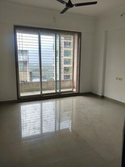 Crown Imperial Tower Main Image 1