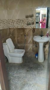 Image of 750 Sq.ft 2 BHK Apartment / Flat for rent in Khirki Extension, New Delhi for Rs. 37000