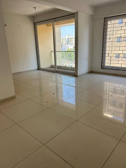 Shree Red Coral Hamptons Main Image 1