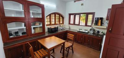 Kitchen Image of 1600 Sq.ft 3 BHK Independent House for sale in Puthenangady Kottayam for Rs. 16000000