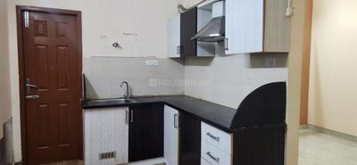 Kitchen Image of 2000 Sq.ft 3 BHK Builder Floor for rent in Palavakkam, Sholinganallur Chennai for Rs. 50000