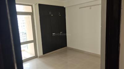 Bedroom Image of 1230 Sq.ft 3 BHK Apartment / Flat for sale in Amrapali Pan Oasis, Sector 70 Noida for Rs. 14500000