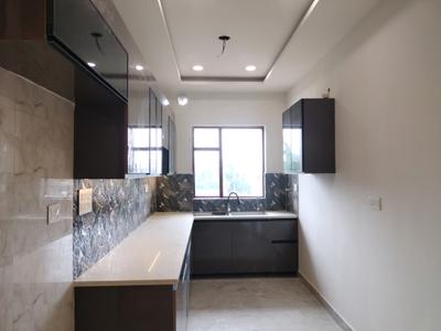Kitchen Image of 1350 Sq.ft 3 BHK Builder Floor for sale in BPTP District, Sector 84 Faridabad for Rs. 14000000