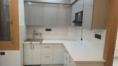 Kitchen Image of 550 Sq.ft 1 BHK Apartment / Flat for sale in Sector 110 Noida for Rs. 2000000